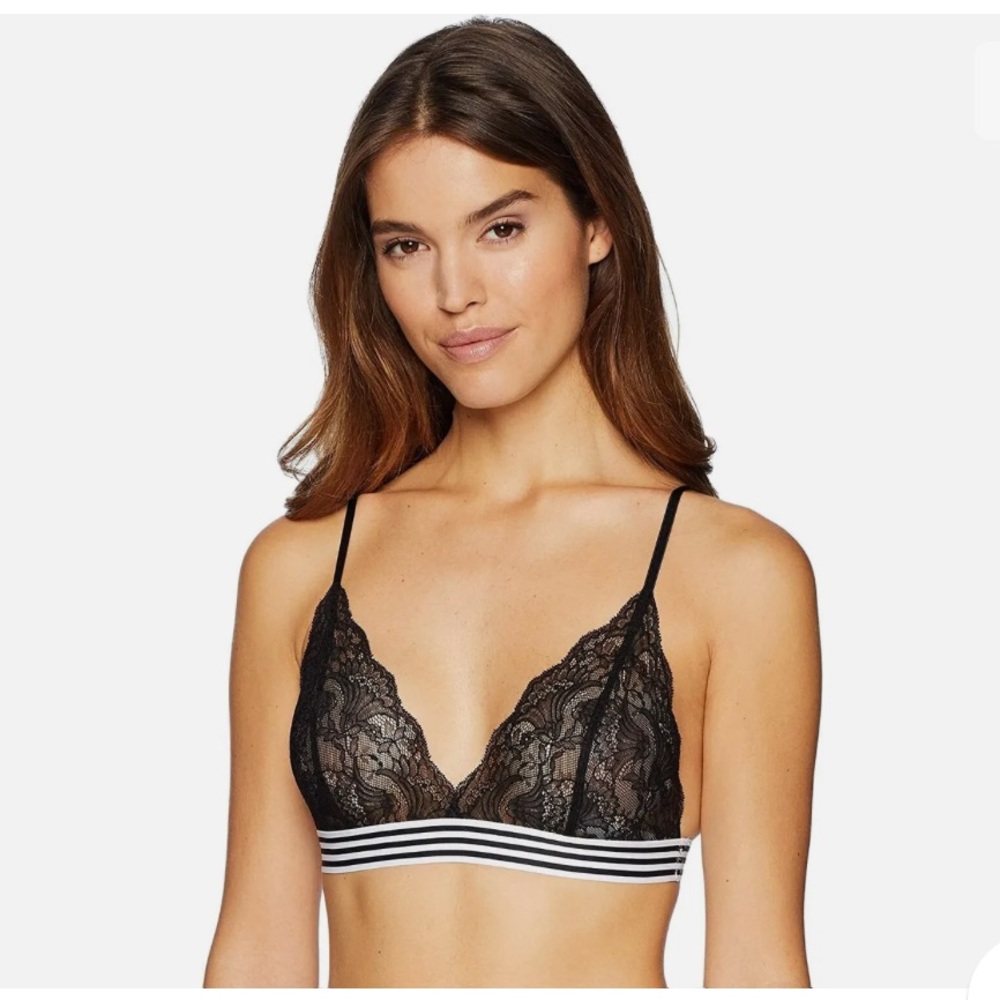 Hanky Panky Linette Lace Triangle Bralette
